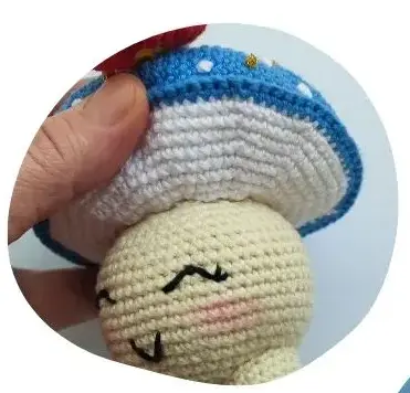 Free Amigurumi Mushroom Crochet Pattern tips 1