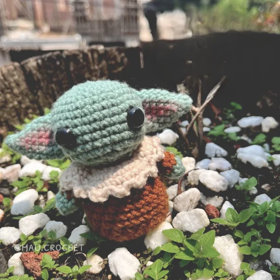 Amigurumi Baby Yoda / Grogu Free Crochet Pattern