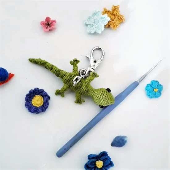 Amigurumi Lizard / Gecko Keychain Free Crochet Pattern