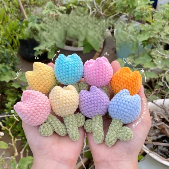 Free Amigurumi Mini Tulips Crochet Pattern