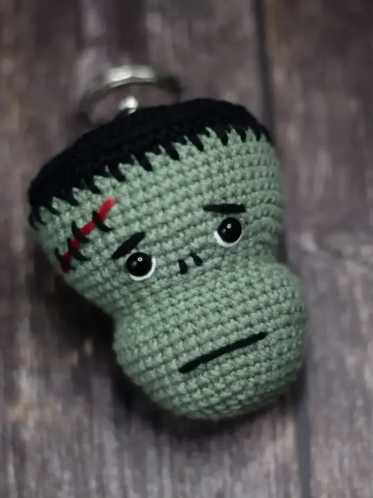 Frankenstein Keychain Fee Crochet Pattern