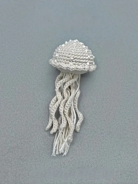 Free Crochet Pattern for a Charming Jellyfish Amigurumi