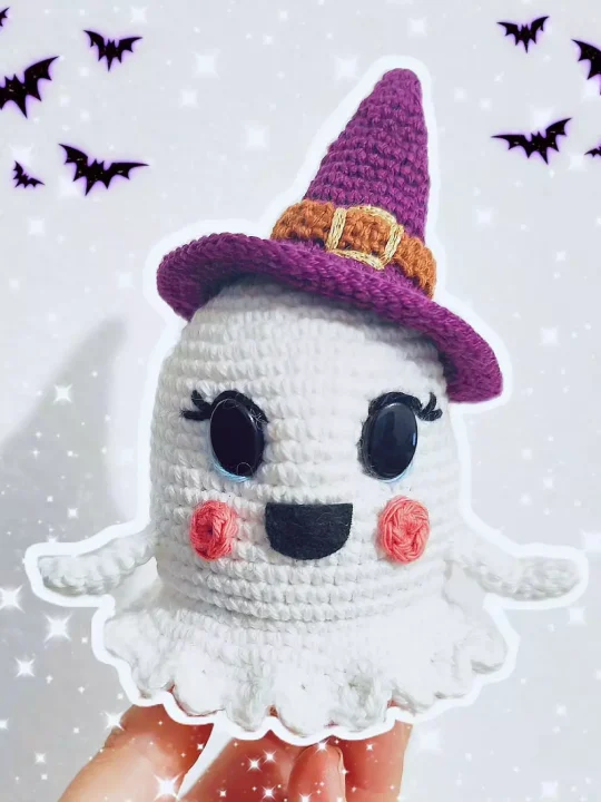 Gleeful Specter: Chubby Smiling Ghost Crochet Pattern
