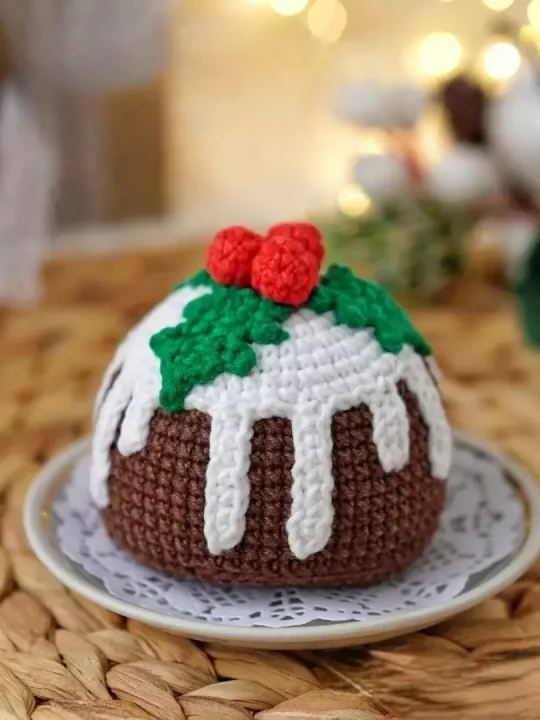 Adorable Christmas Pudding Crochet Pattern