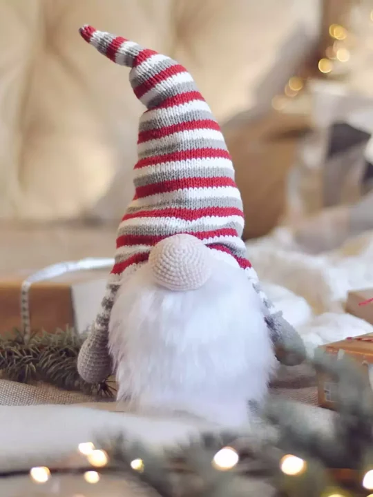 Christmas Amigurumi Gnome Free Crochet Pattern