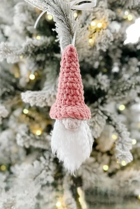 Christmas Gnome Ornament Free Crochet Pattern