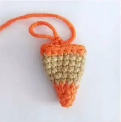 Crochet Hook Necklace Case tips 1