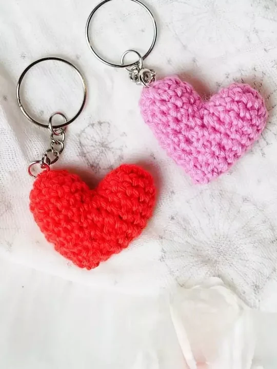 Snuggle-Worthy Crochet Heart Keychain Pattern to Love