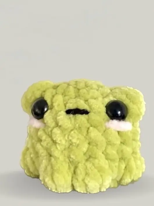Adorable Amigurumi Pocket Frog Free Crochet Pattern
